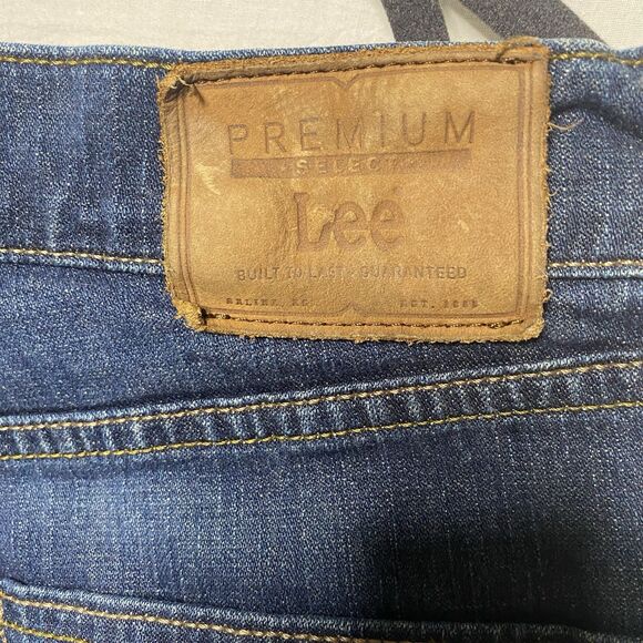 LEE Premium Select Jeans Straight Leg Regular Distressed Medium Wash Mens 32x34 - Picture 3 of 9
